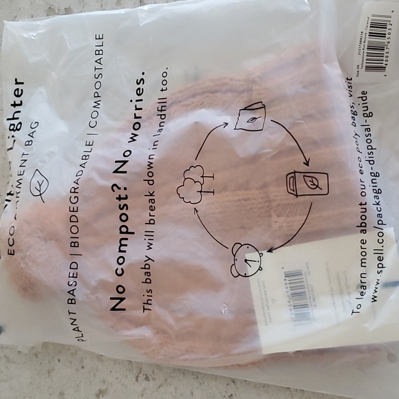 32. NWT Spell Yellowstone Knit pom pom beanie - Picture 3 of 6